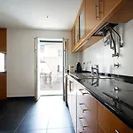 Shiado Suites فندق مبيت وإفطار 4*