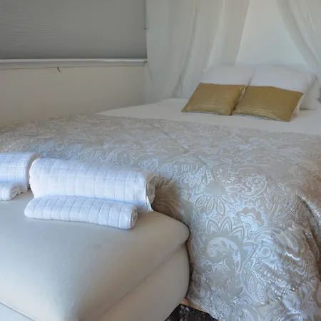 Bed & Breakfast Shiado Lisbon