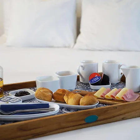 Shiado Suites Nocleg ze śniadaniem 4*