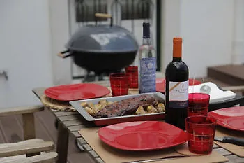 Bed & Breakfast Shiado Suites