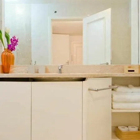 Bed & Breakfast Shiado Suites Lissabon